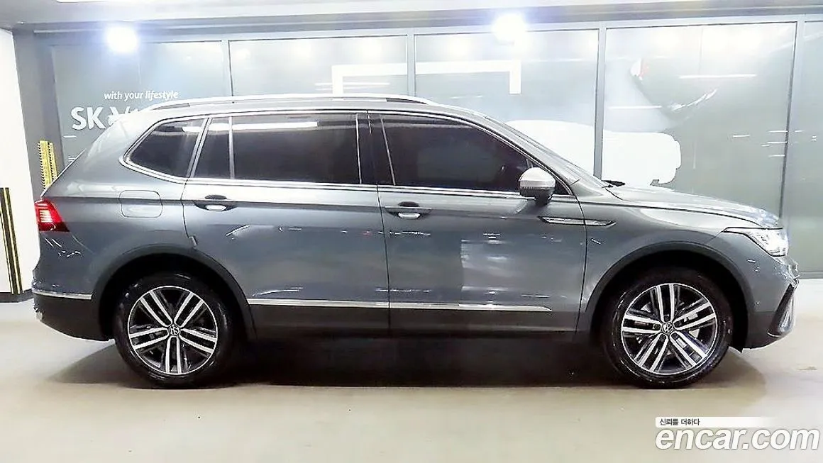 Volkswagen Tiguan 2023 из KR, фото 8