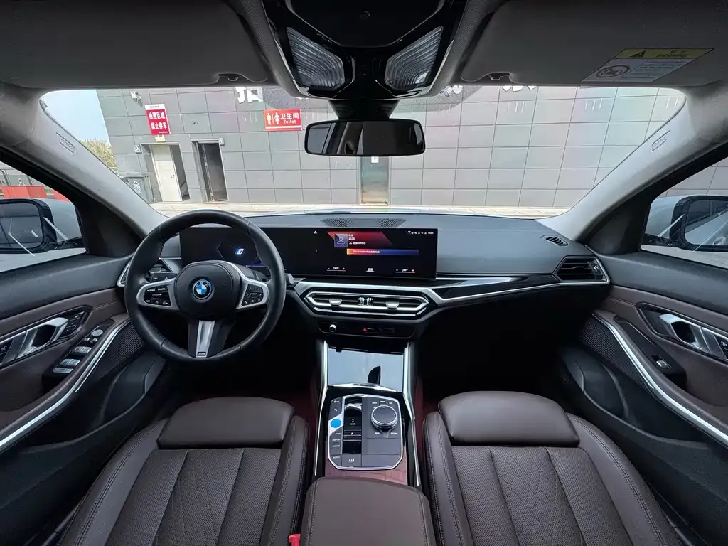 BMW i3 — фото 7