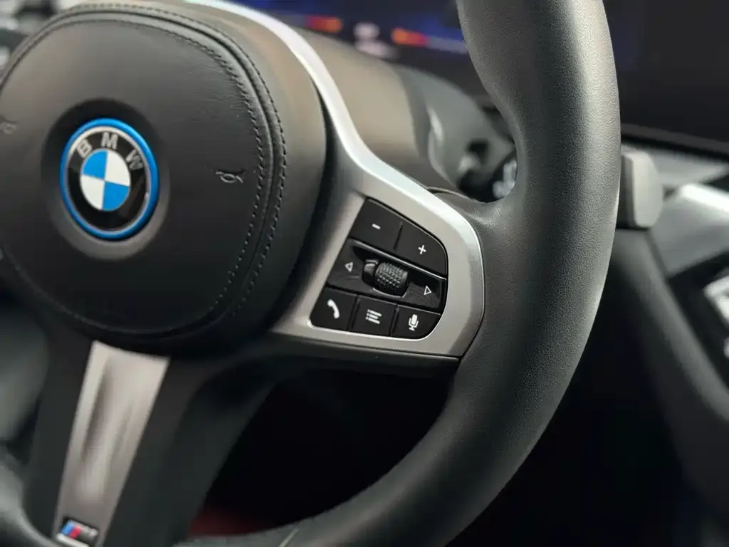 BMW i3 — фото 3