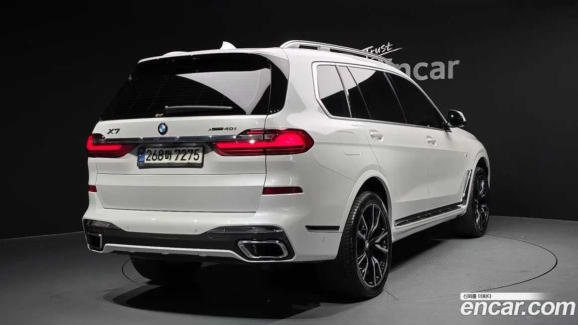 BMW X7 — фото 2