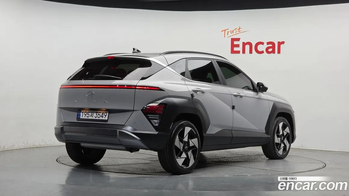 Hyundai Kona — фото 3