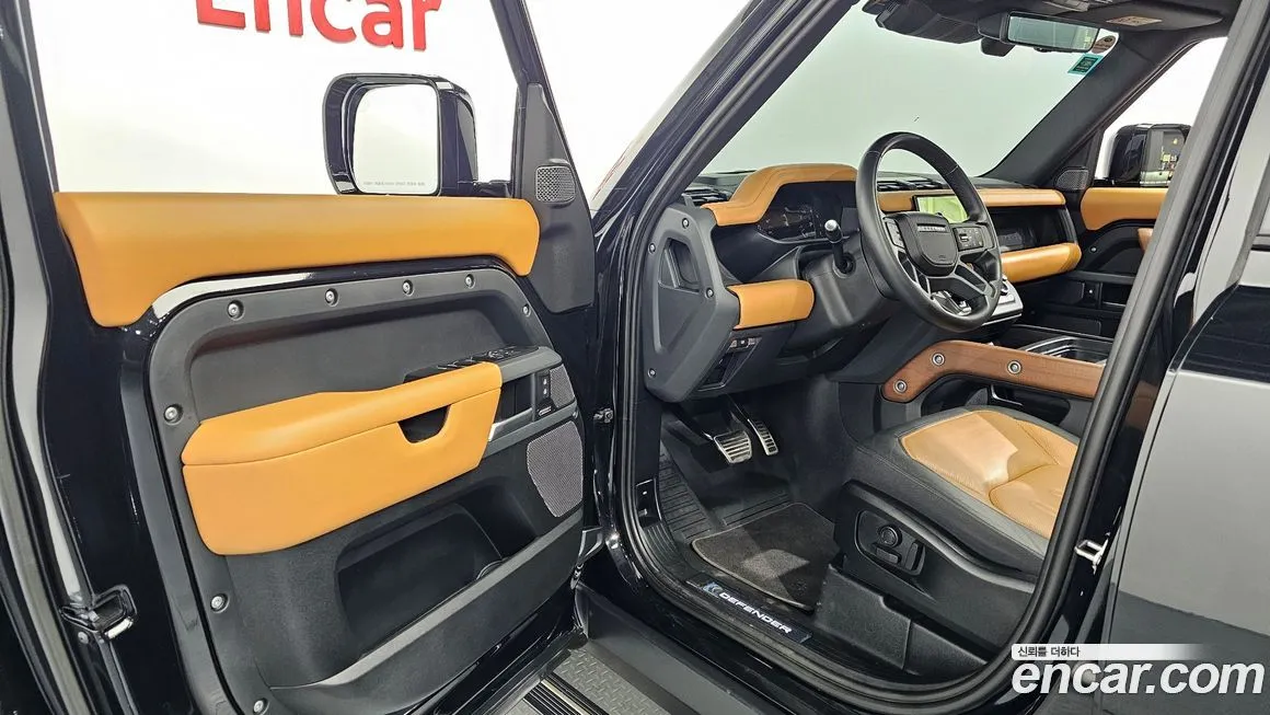Land Rover Defender 2023 из KR, фото 10