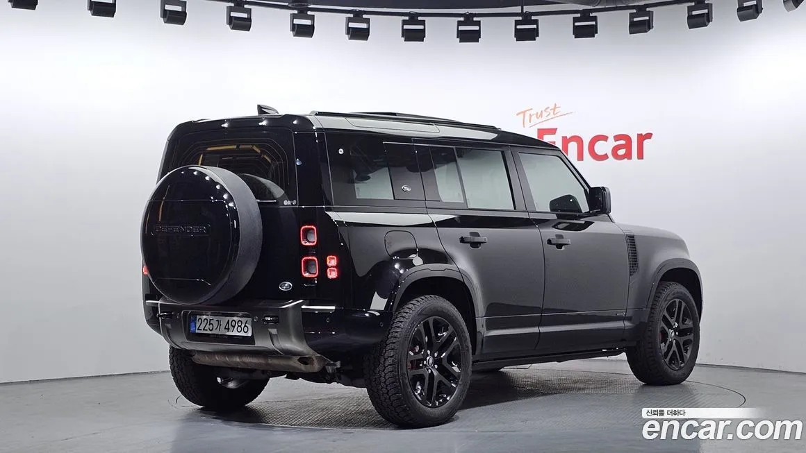 Land Rover Defender 2023 из KR, фото 6