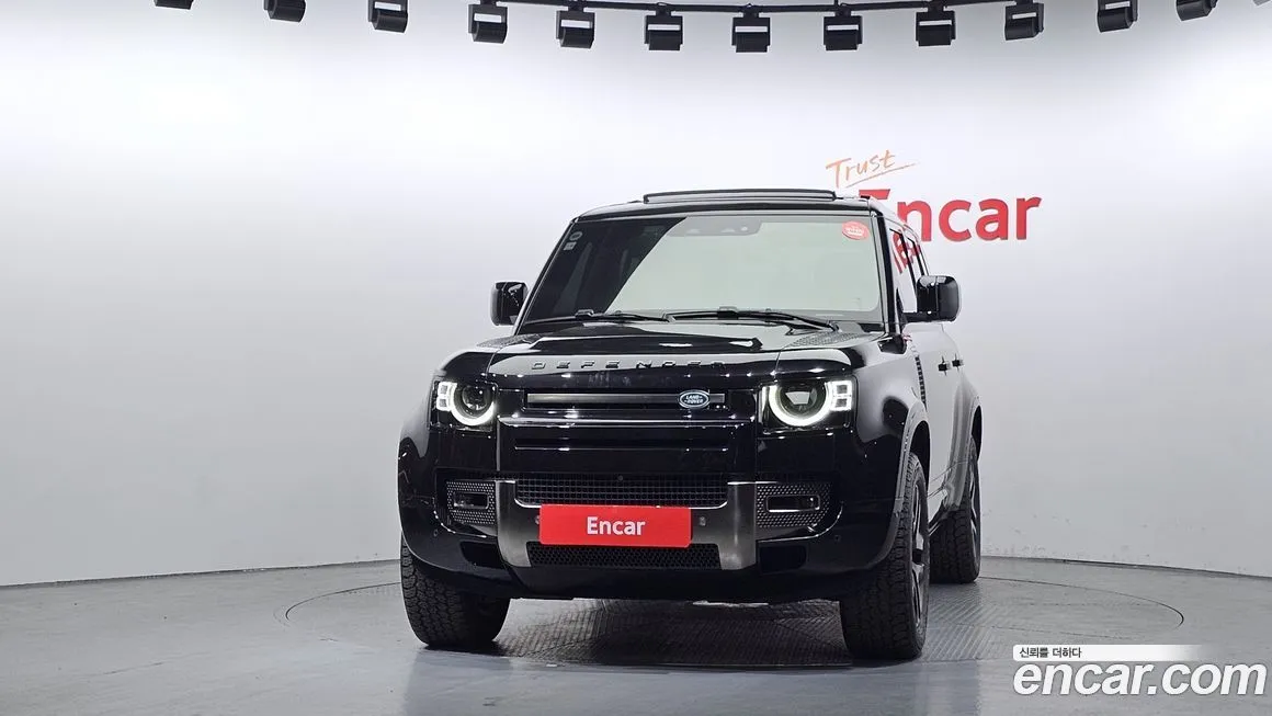 Land Rover Defender 2023 из KR, фото 3