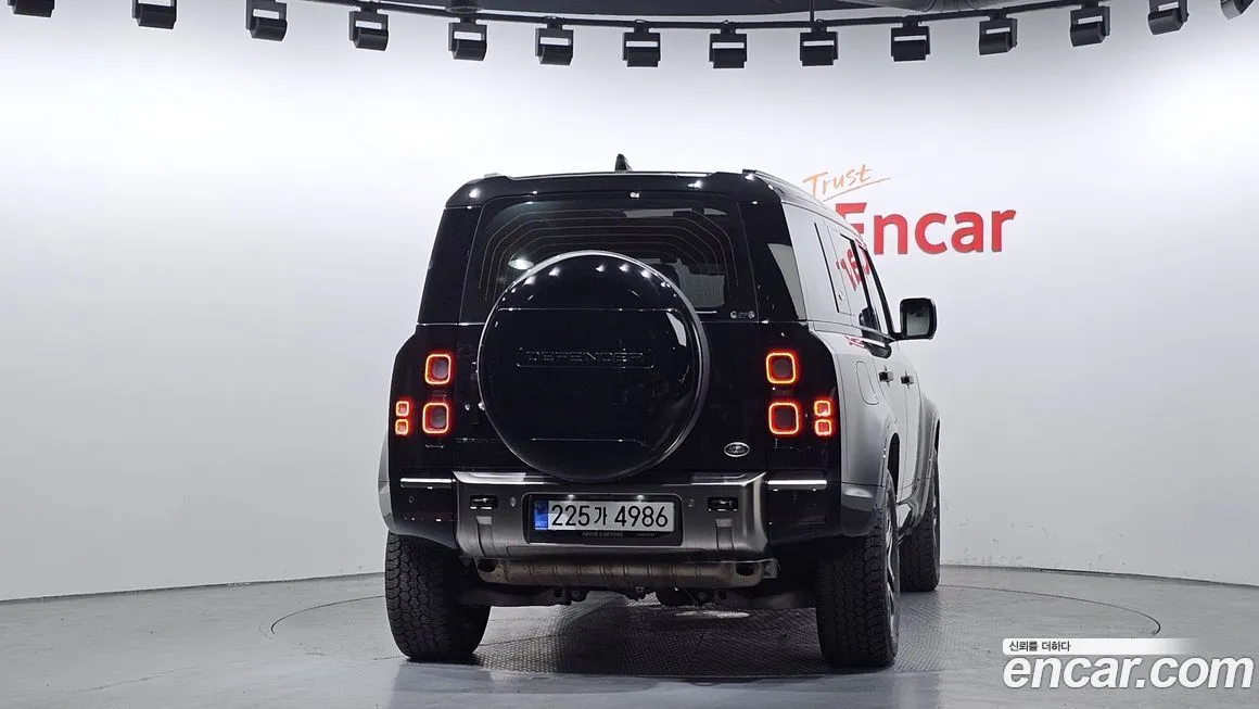 Land Rover Defender 2023 из KR, фото 5