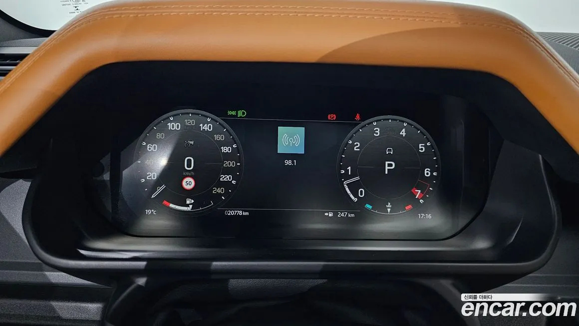 Land Rover Defender 2023 из KR, фото 4