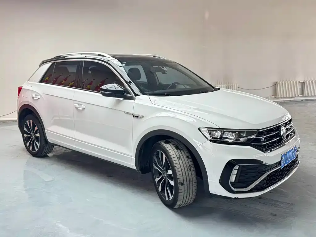 Volkswagen T-Roc — фото 3