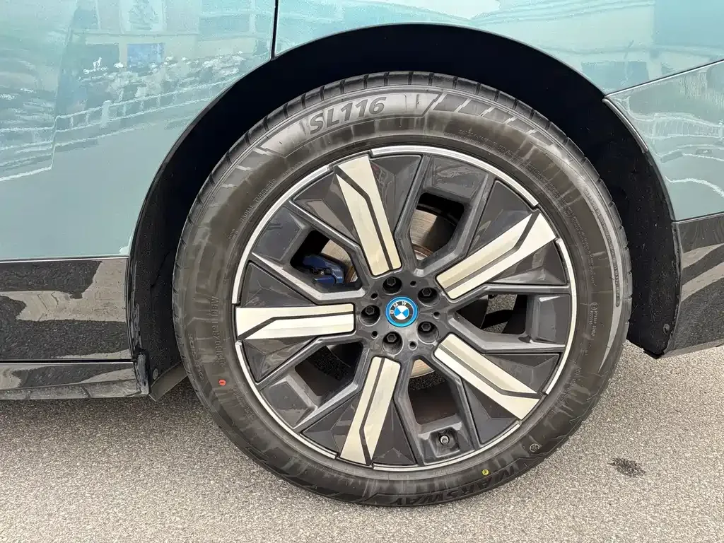 BMW iX 2022 из CN, фото 9