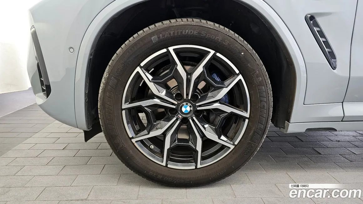 BMW X3 — фото 9