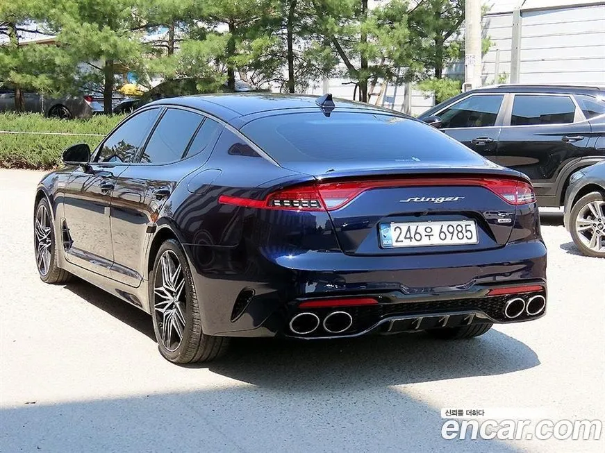 Kia Stinger — фото 10