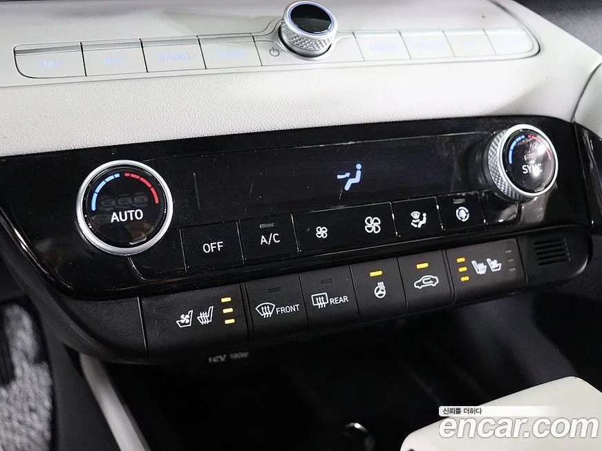 Hyundai AVANTE — фото 10