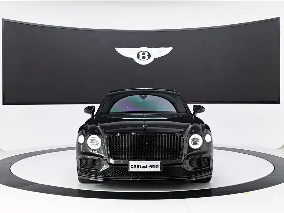 Bentley Flying Spur — фото 7