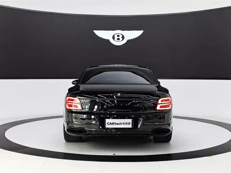 Bentley Flying Spur — фото 5