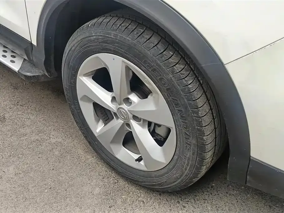 Nissan Qashqai — фото 10