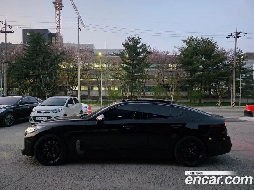 Kia Stinger 2023 из KR, фото 9