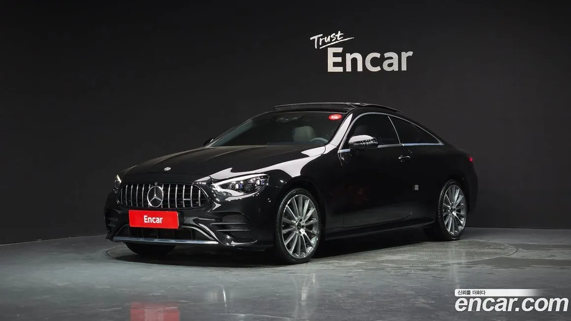 Mercedes-Benz E-Class — фото 1