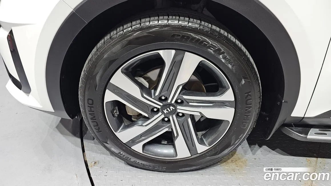 Kia Sorento — фото 7