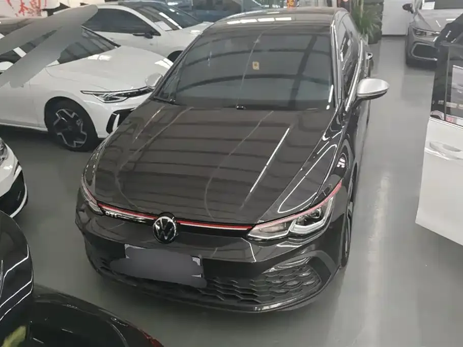 Volkswagen Golf GTI — фото 9