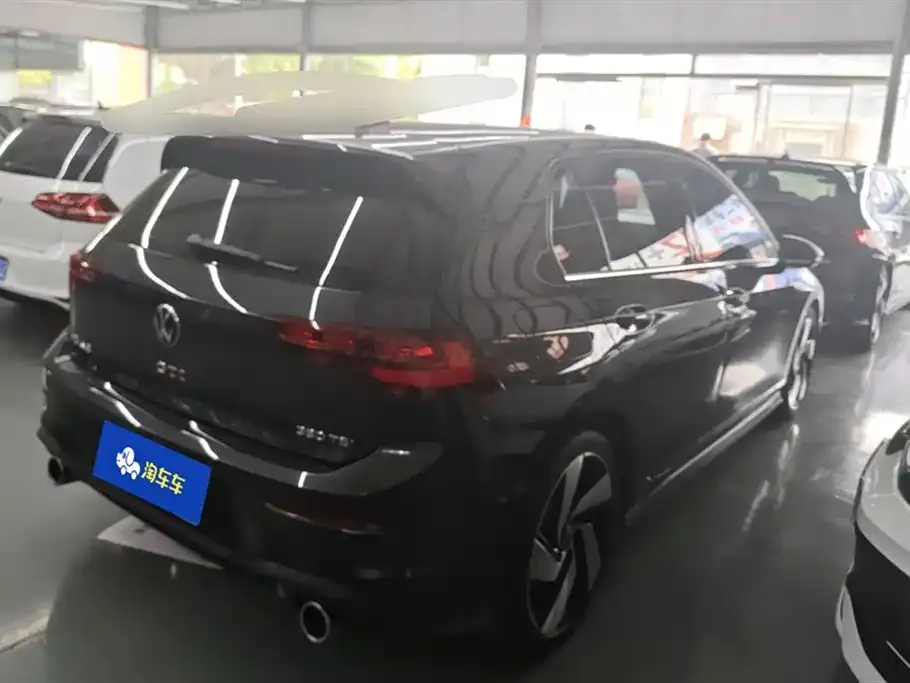 Volkswagen Golf GTI — фото 4