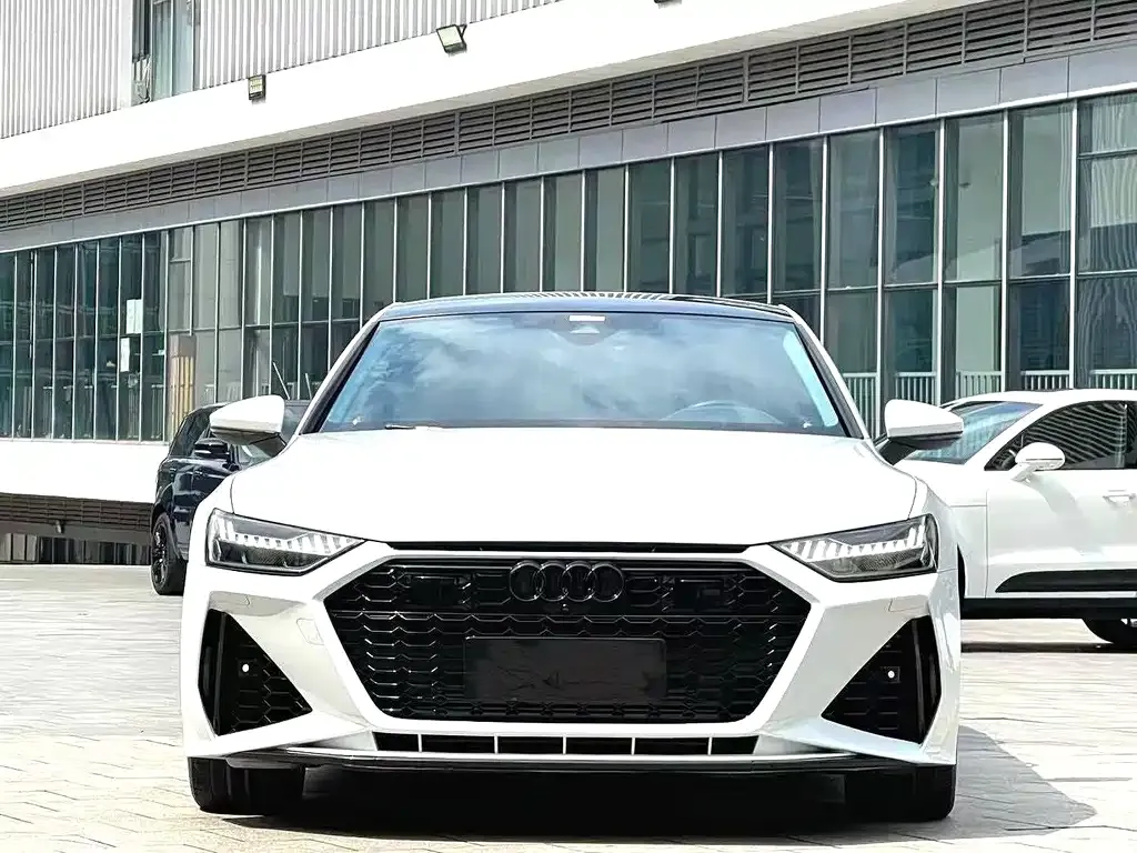 Audi A7L — фото 8