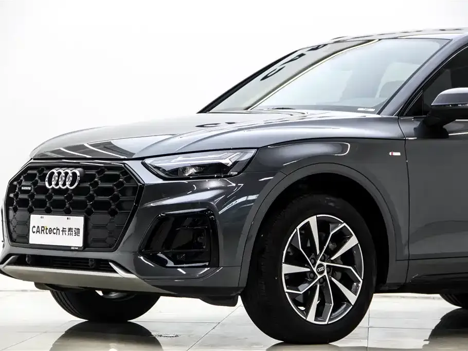 Audi Q5L — фото 4