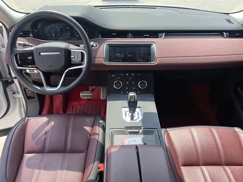 Land Rover Evoque PHEV 2023 из CN, фото 2