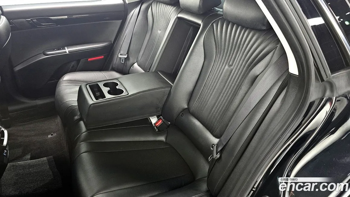 Hyundai Grandeur — фото 10