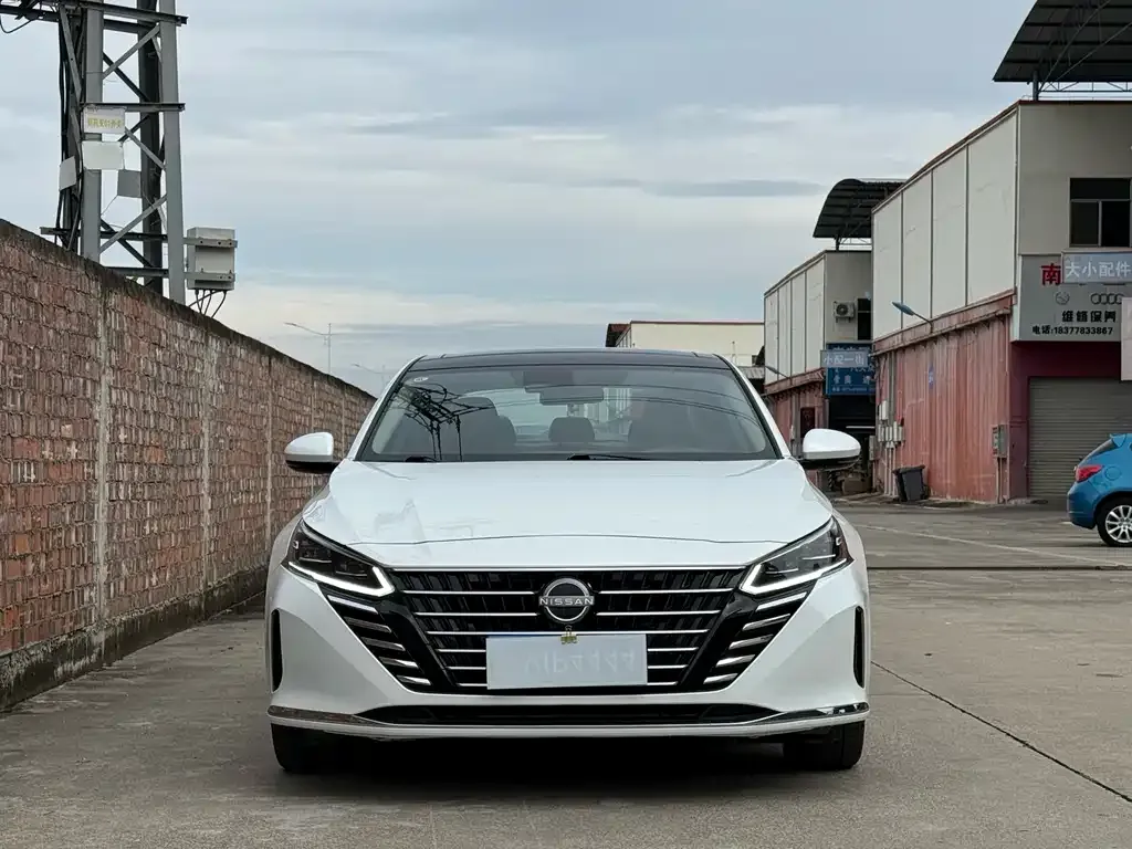 Nissan Teana — фото 4