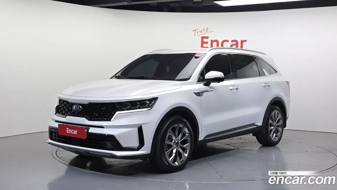 Kia Sorento — фото 1