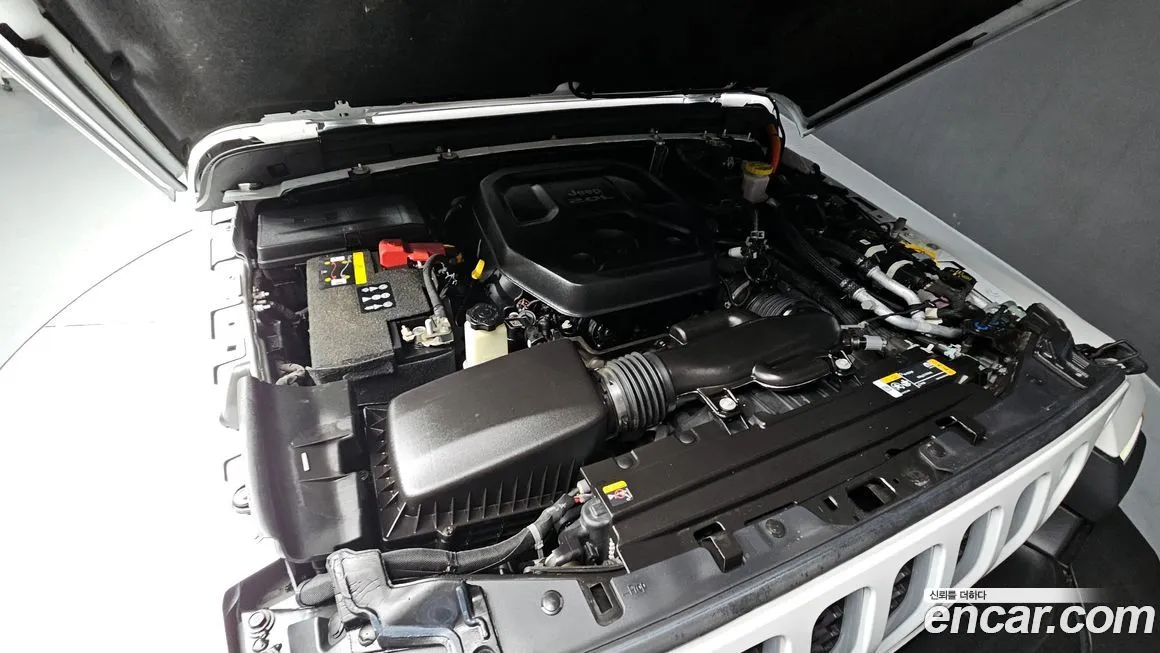 Jeep Wrangler 2021 из KR, фото 9