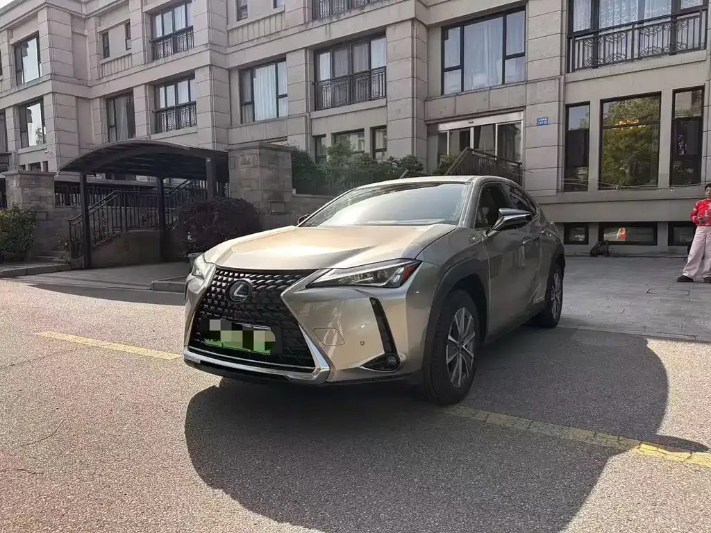 Lexus UX New Energy