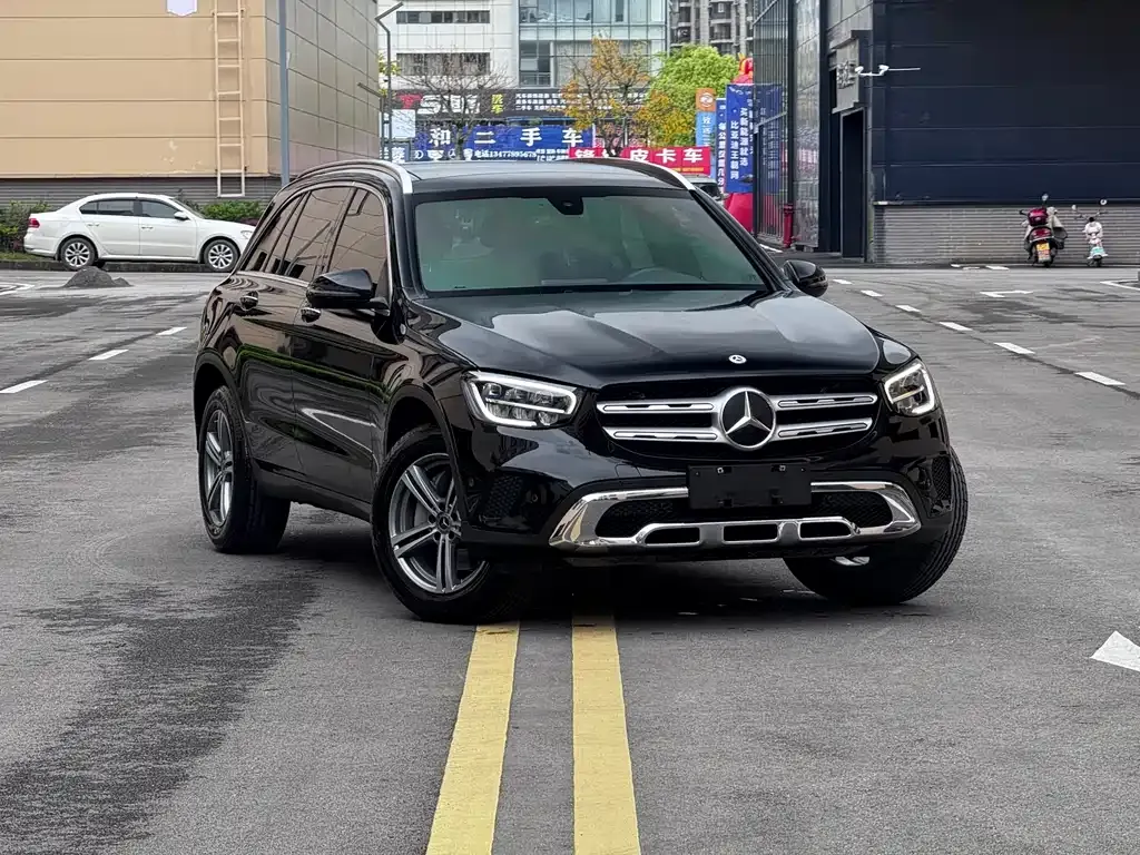 Mercedes-Benz GLC — фото 6