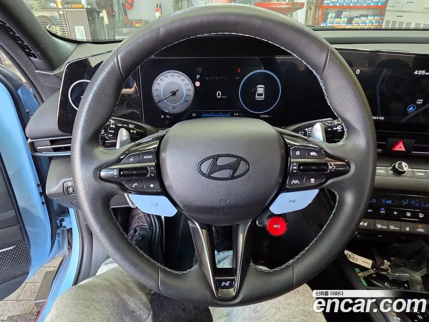 Hyundai AVANTE — фото 8