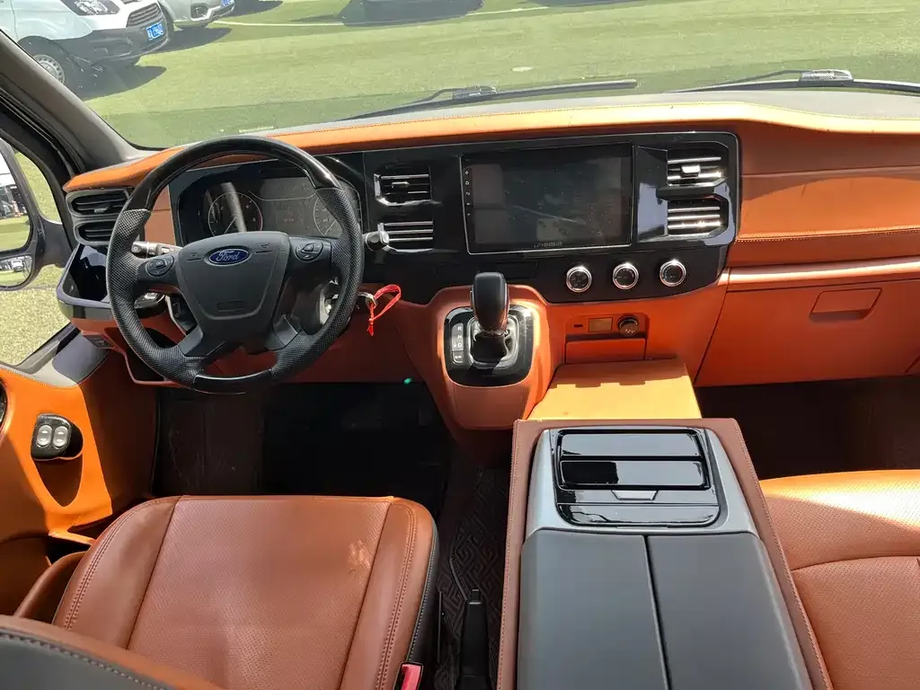 Ford Transit Custom 2021 из CN, фото 6