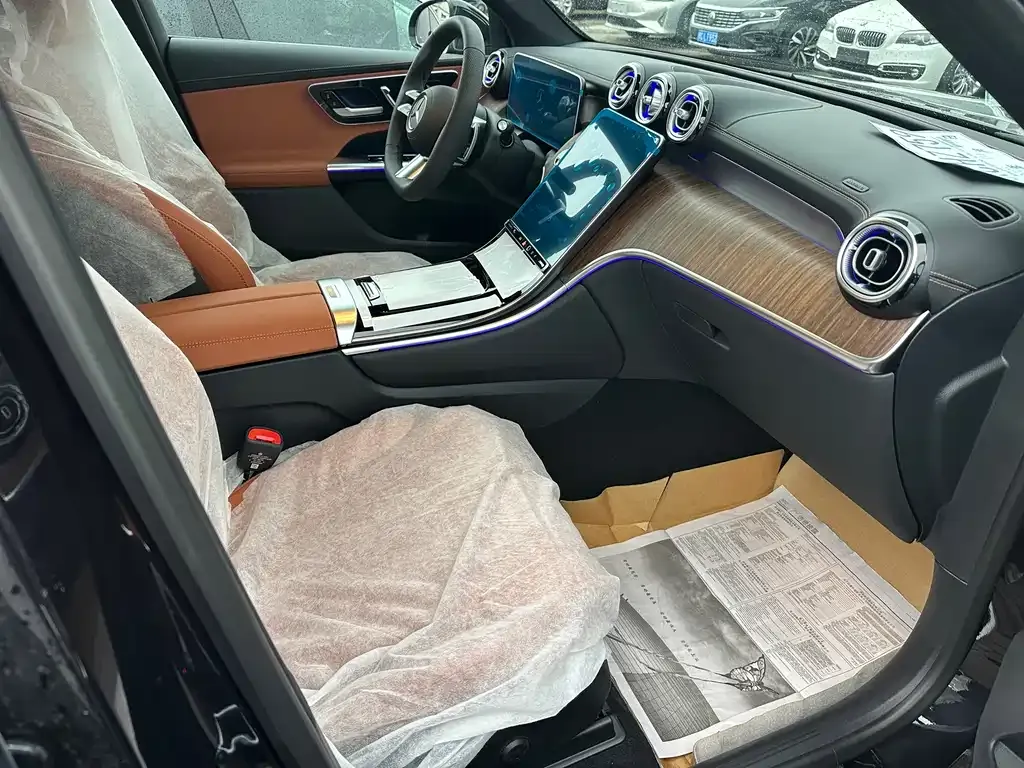 Mercedes-Benz GLC 2026 из CN, фото 3