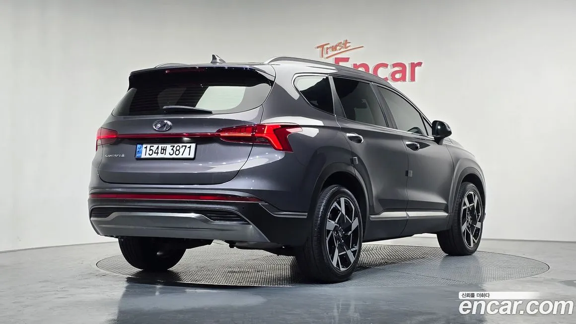 Hyundai Santafe — фото 2