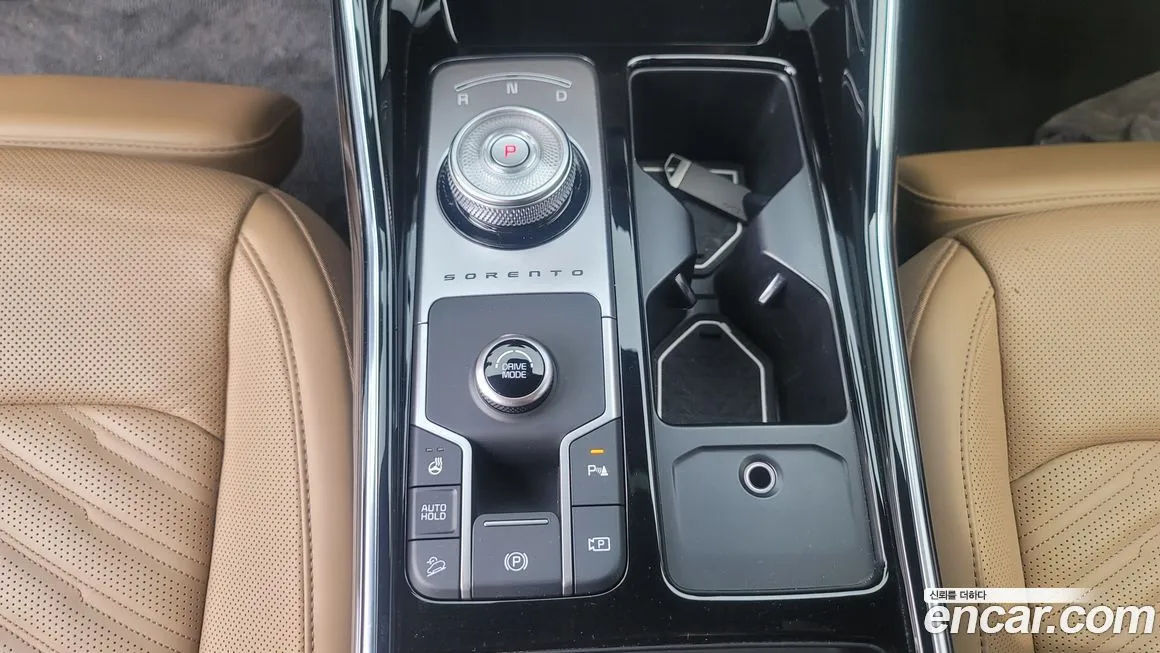 Kia Sorento — фото 6