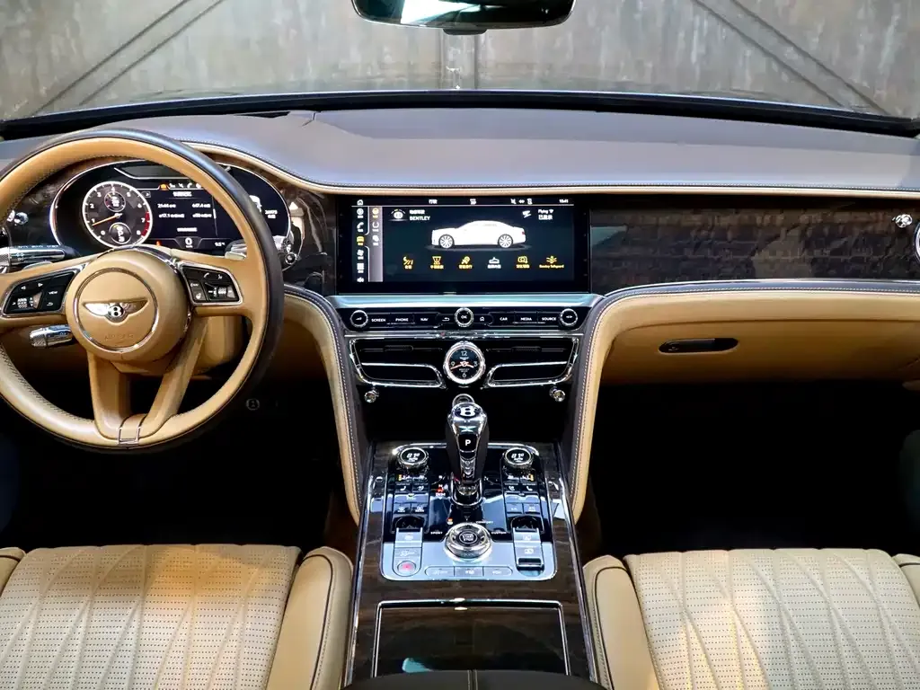 Bentley Flying Spur — фото 7