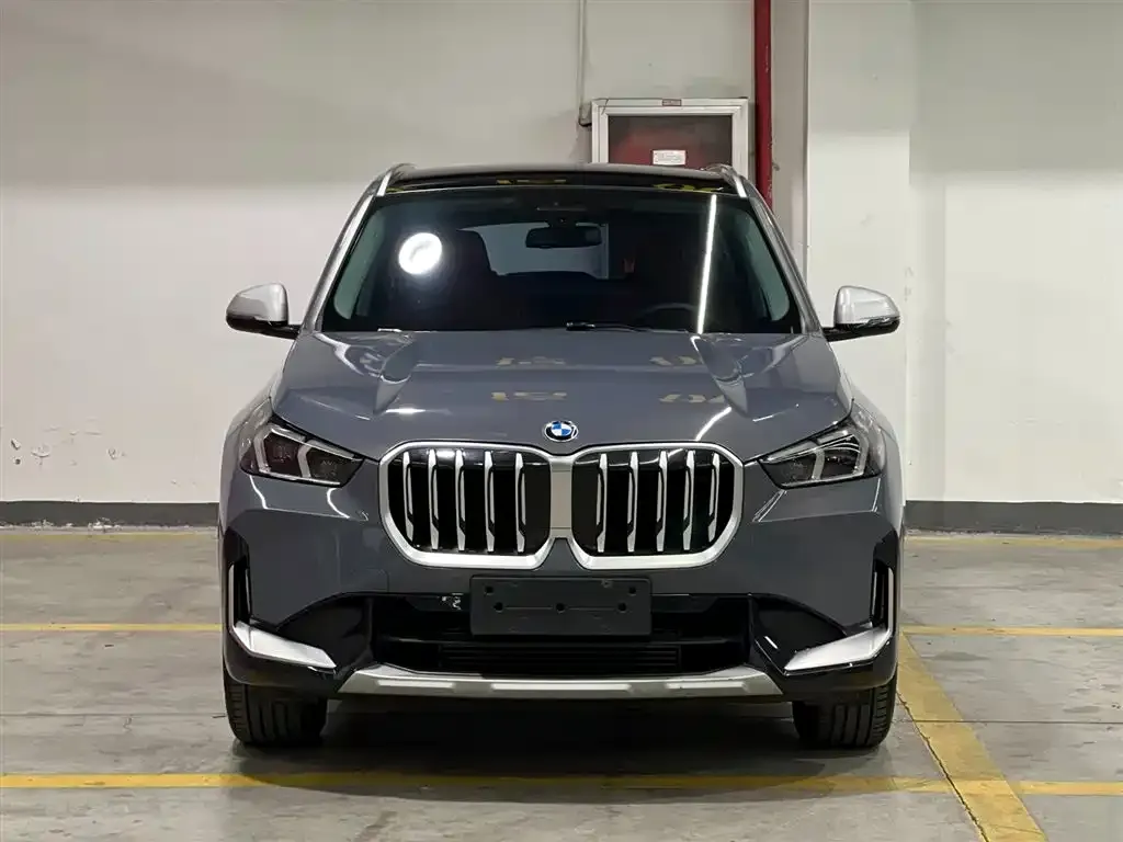BMW X1 — фото 5