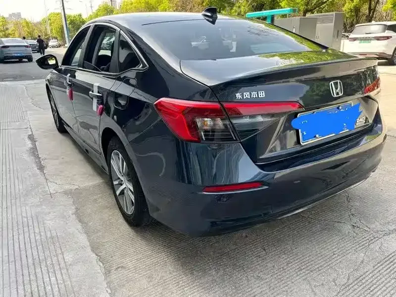 Honda Civic — фото 8