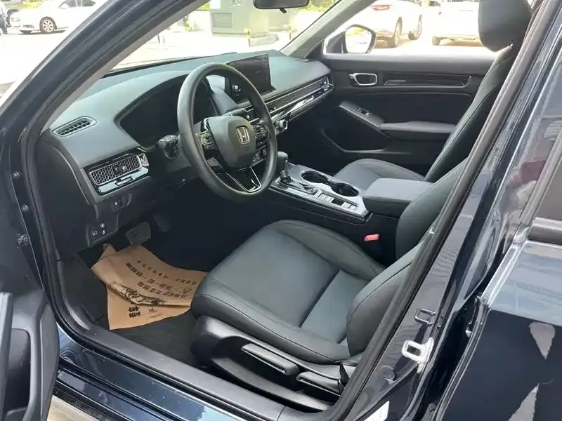 Honda Civic — фото 7