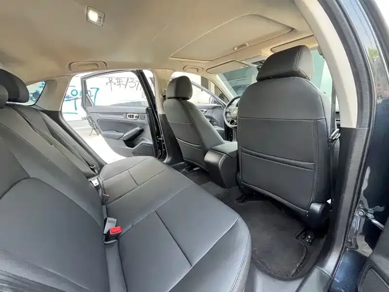 Honda Civic — фото 5