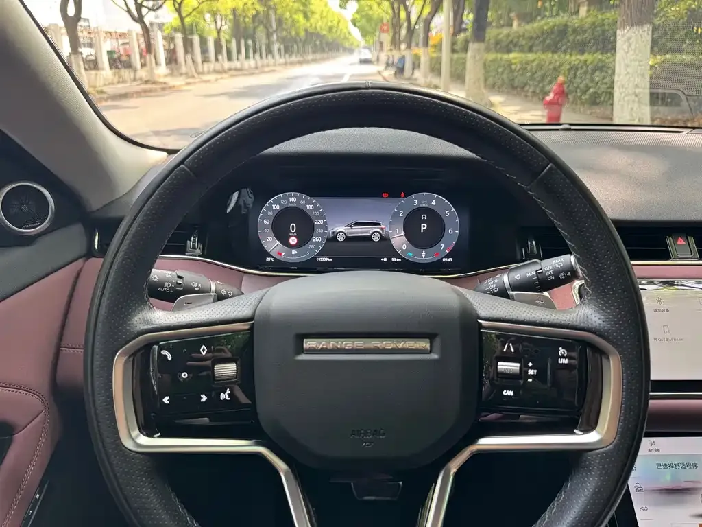 Land Rover Evoque — фото 3