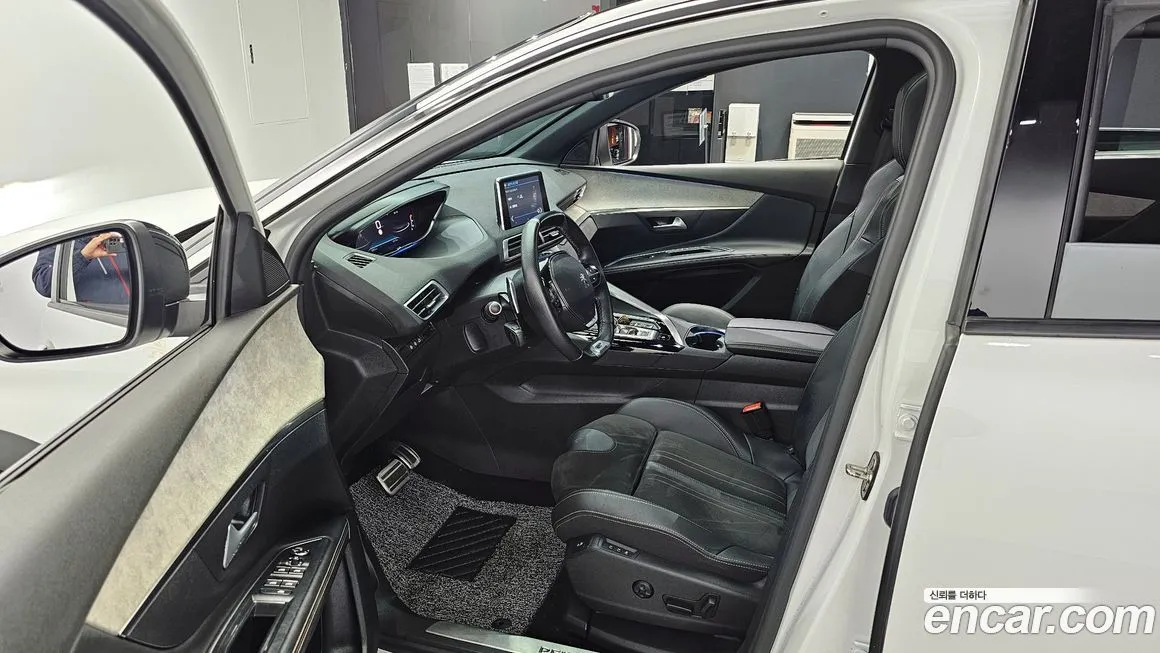 Peugeot 5008 2021 из KR, фото 8