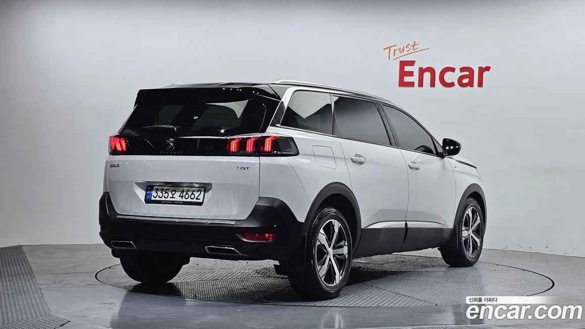 Peugeot 5008 2021 из KR, фото 7