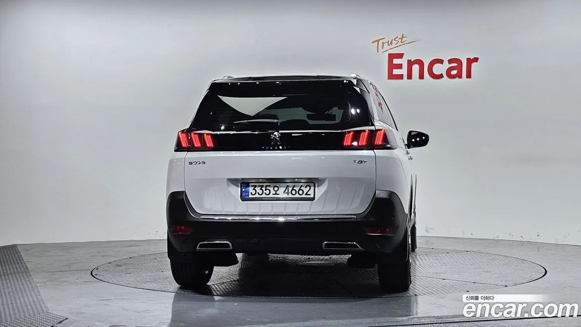 Peugeot 5008 2021 из KR, фото 3