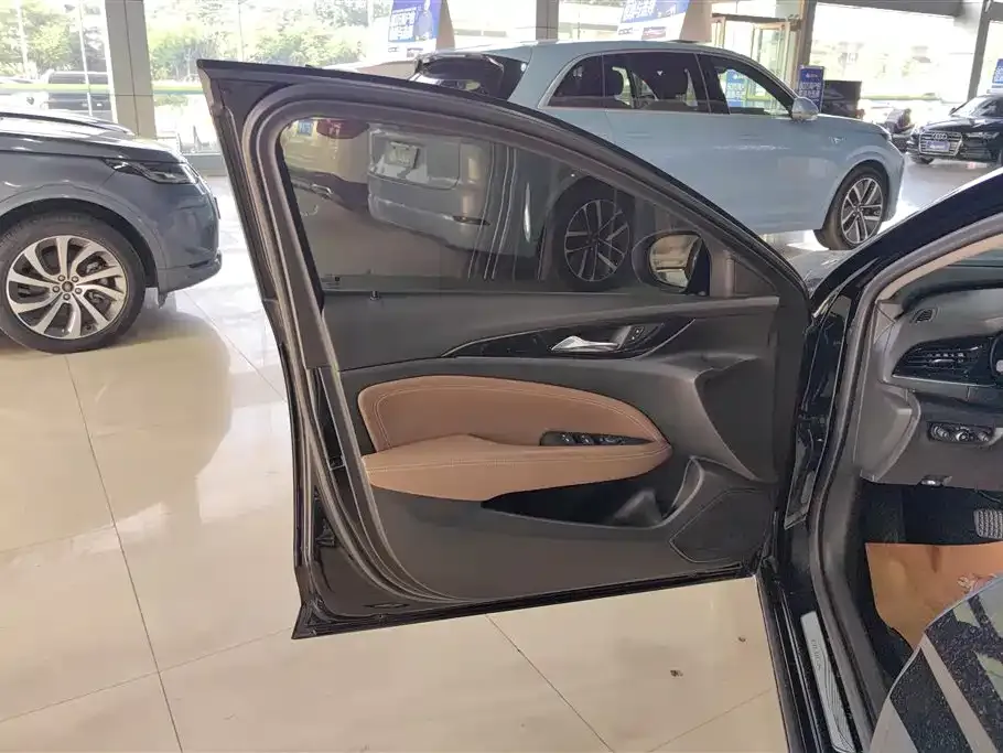 Buick Regal — фото 4