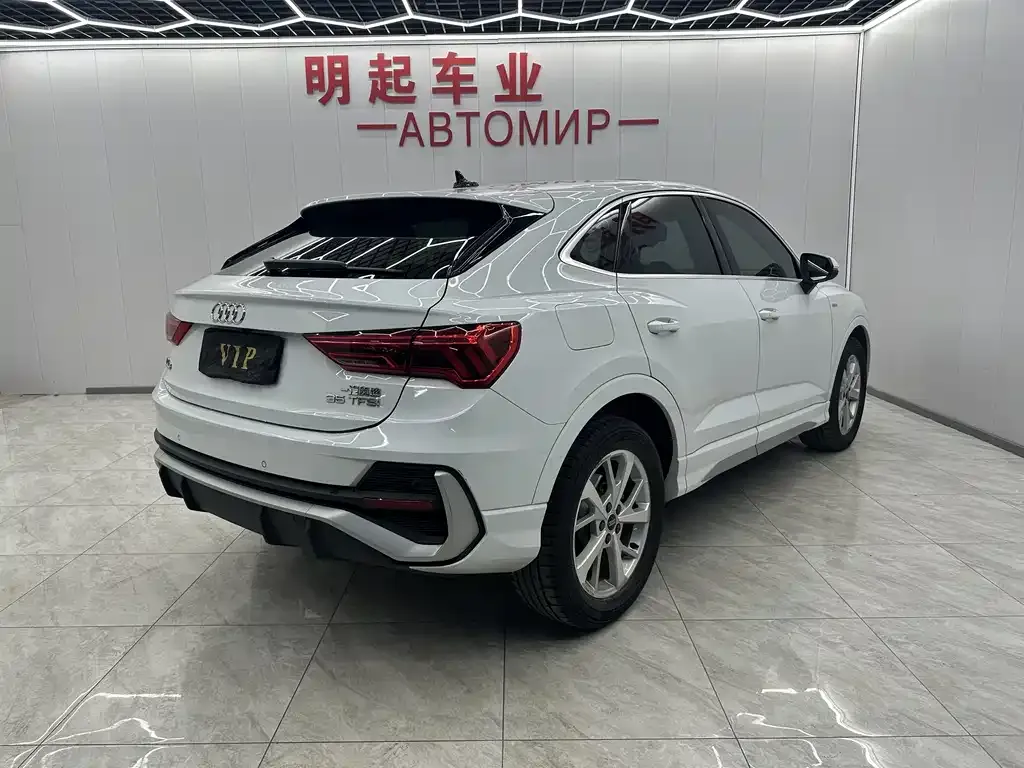Audi Q3 Sportback 2021 из CN, фото 4