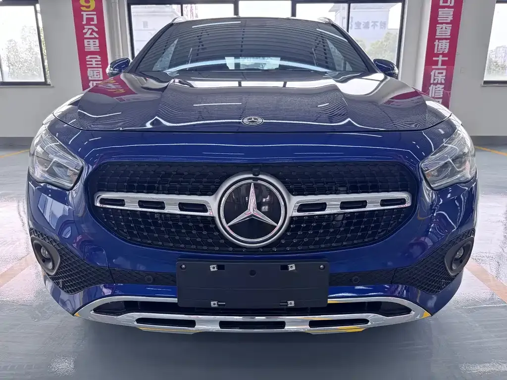 Mercedes-Benz GLA — фото 6