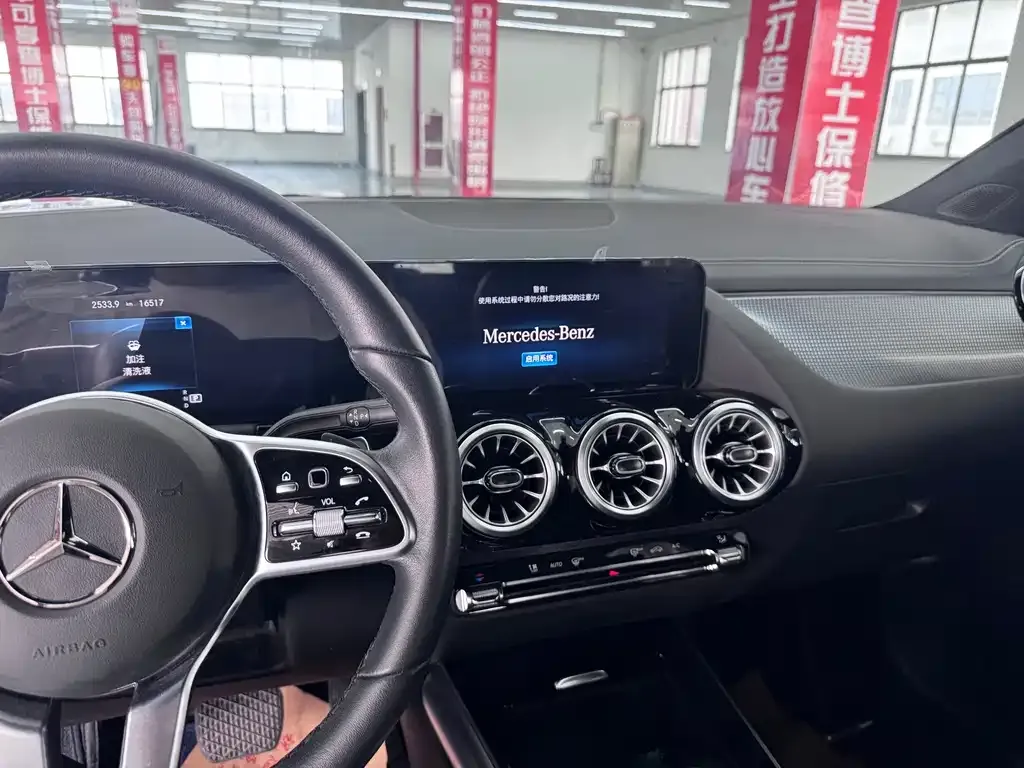 Mercedes-Benz GLA — фото 5